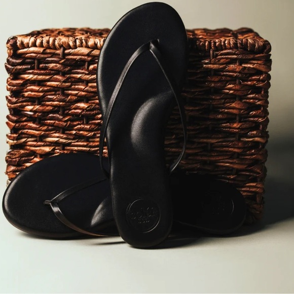 SOLEI SEA Revolve Indie Women’s Stylish Black Sandals Arch Support Sandal, NWT - Picture 7 of 8